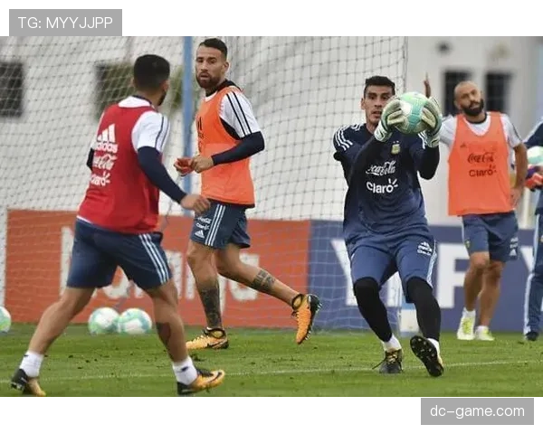 桑保利强调高压逼抢，推动球队战术革新